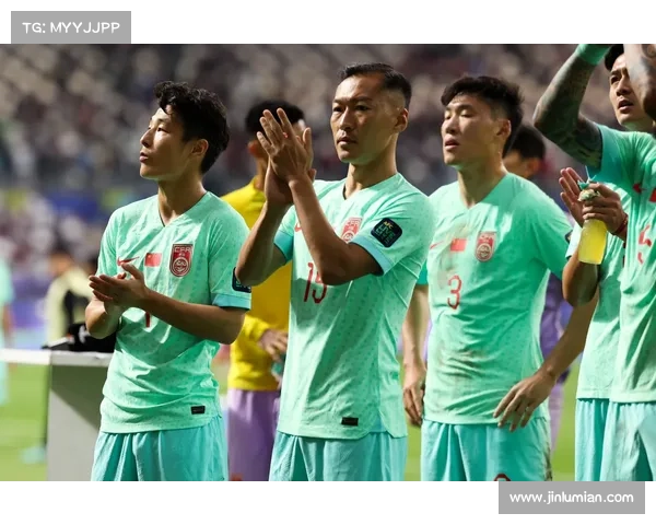 中国足球何时能够真正跻身亚洲顶尖行列实现全面实力与体系的接轨与突破