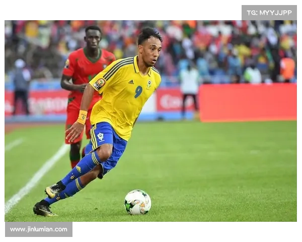 奥巴梅扬拒绝法国队背后的真相揭示其为荣誉与信念所做抉择